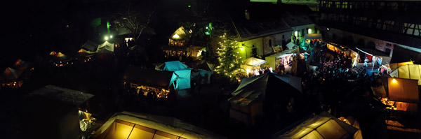 Weihnachtsmarkt PanoramaNachts